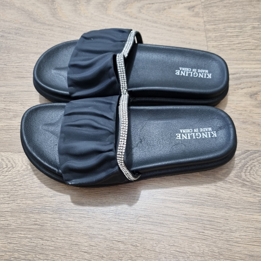 [BUNDLE!] Three Sandals, One Price  Women's Casual Blue, Black and Pink Size 7 - Picture 8 of 16